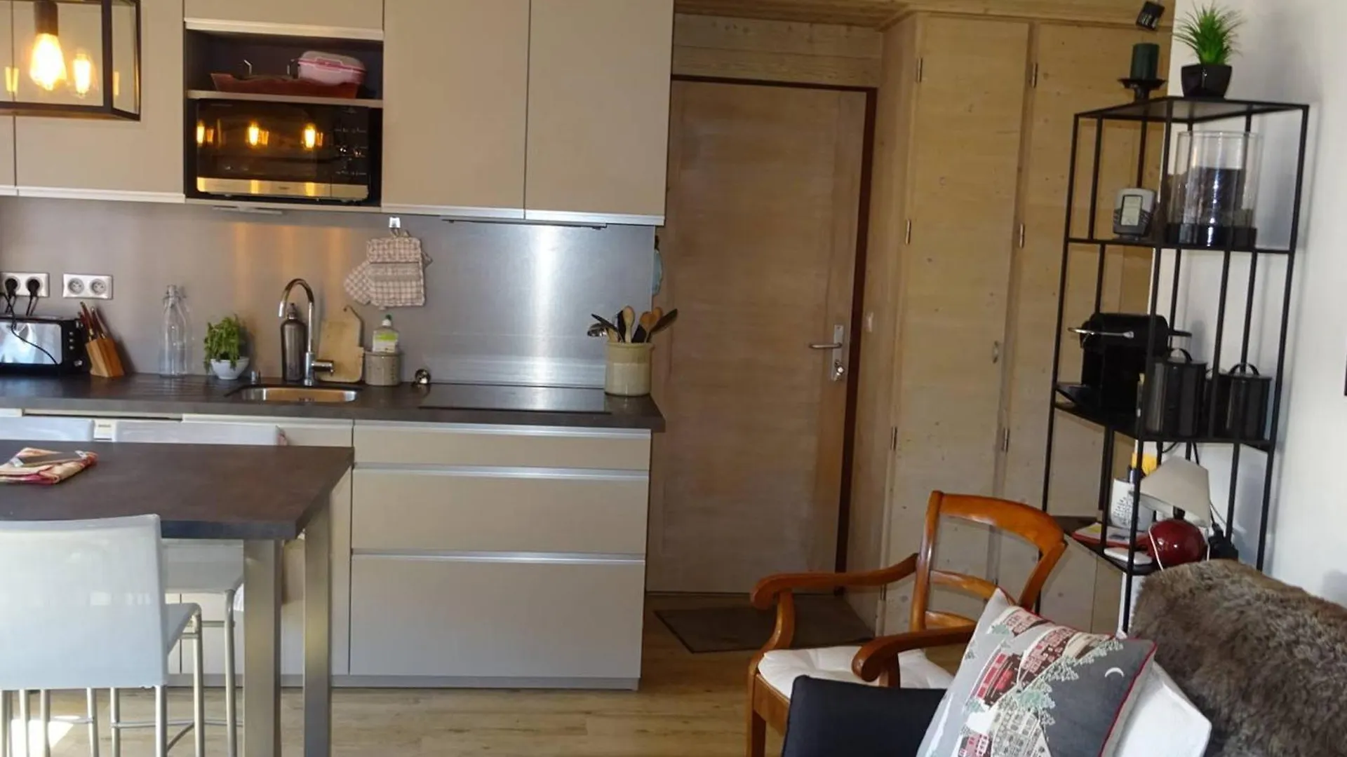 Appartement Confort 3 Pieces, 4 Pers, Balcon, Proche Commerces Et Pistes - Les Gets - Fr-1-802-12 شقة